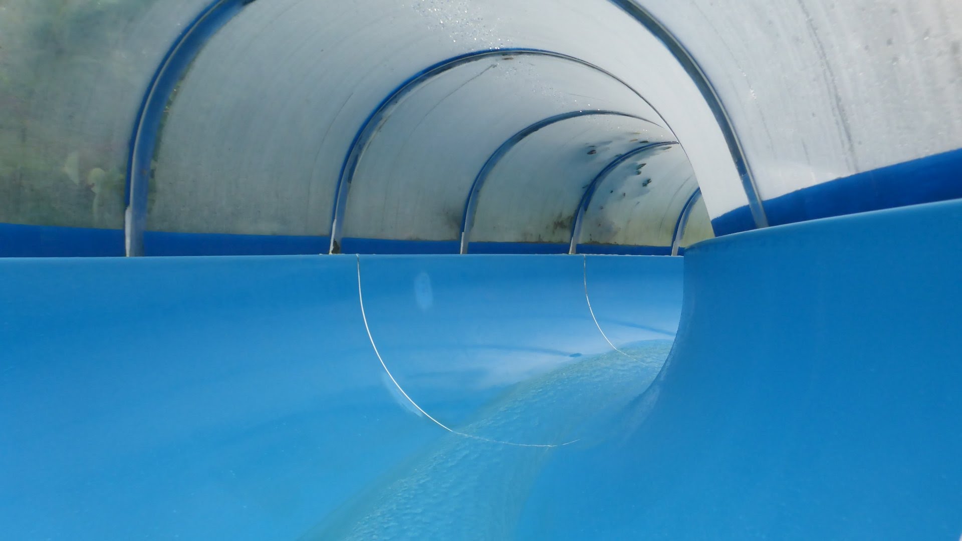 blaue Tunnelrutsche | Freizeitbad Prüm