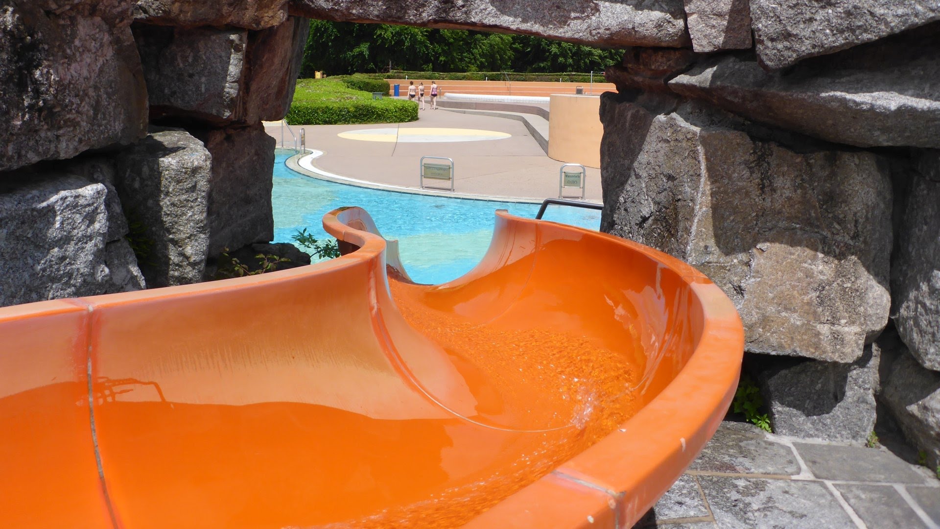 orangene Riesenrutsche | Badepark Wörth