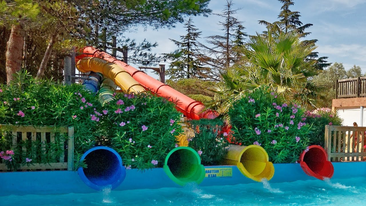 Twister :: four Twisted Turbo Slides | Aqualand Fréjus
